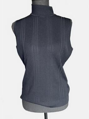 -Dress Barn- Sleeveless Top, Size XL